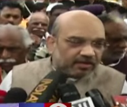 Amit Shah gets grand welcome at Shamshabad airport in Hyderabad